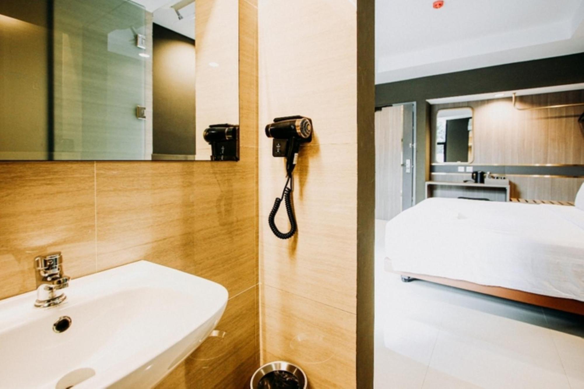Ib23 Inn Boutique Hotel Bandung Buitenkant foto